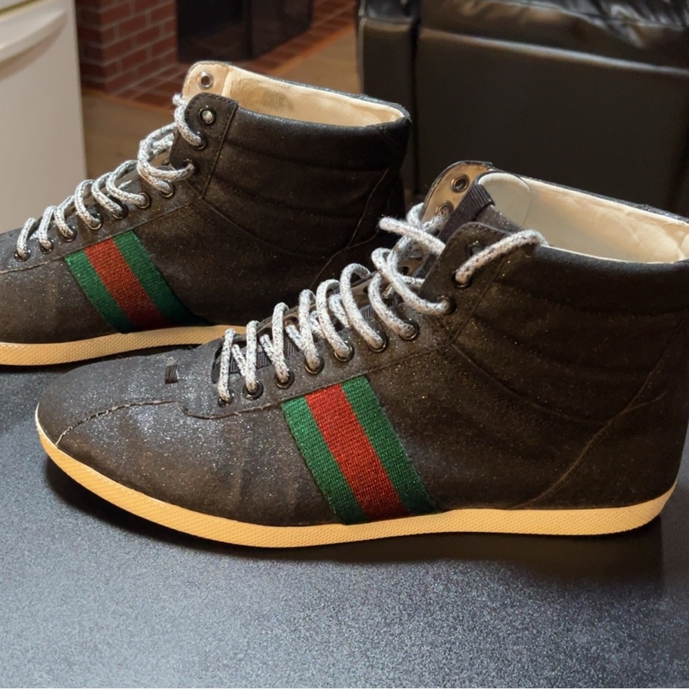 Men's High-Top Sneakers - Black with Green and Red Stripes